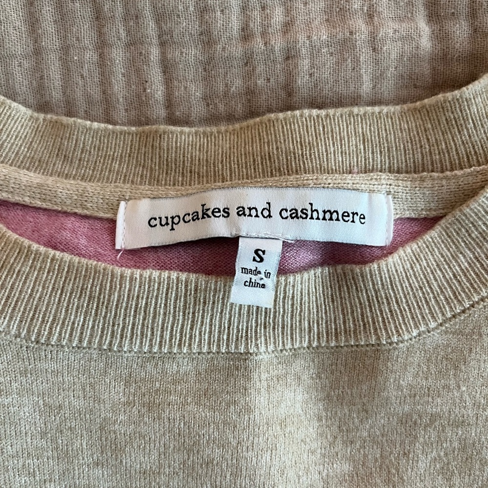 Like-New cupcakes & cashmere Sabine Chevron Sweater - Picture 5 of 12